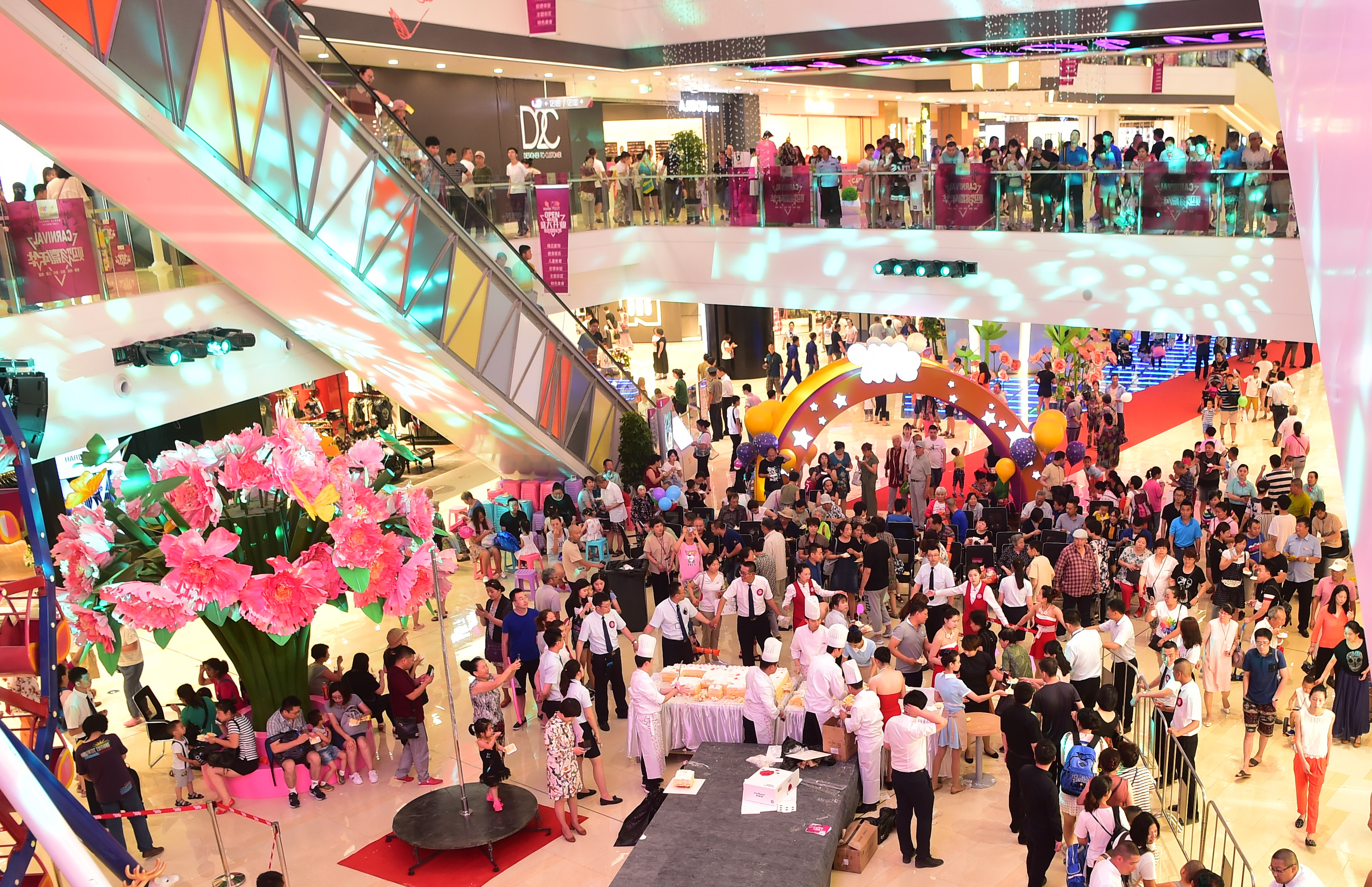 欧亚新生活购物广场7月2日惊艳启幕，开启全新购物体验